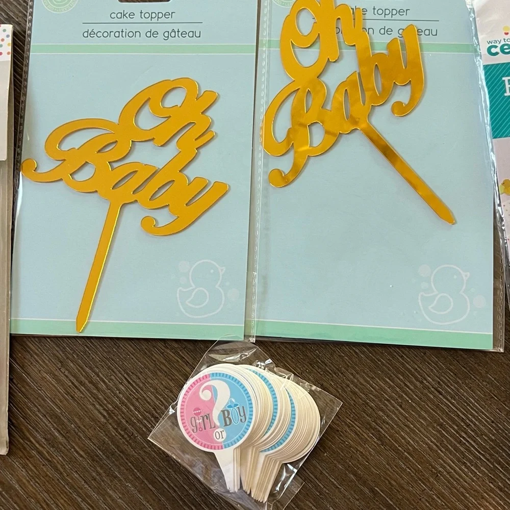 Oh Baby Cake Topper and Bingo Game Set - Gold
